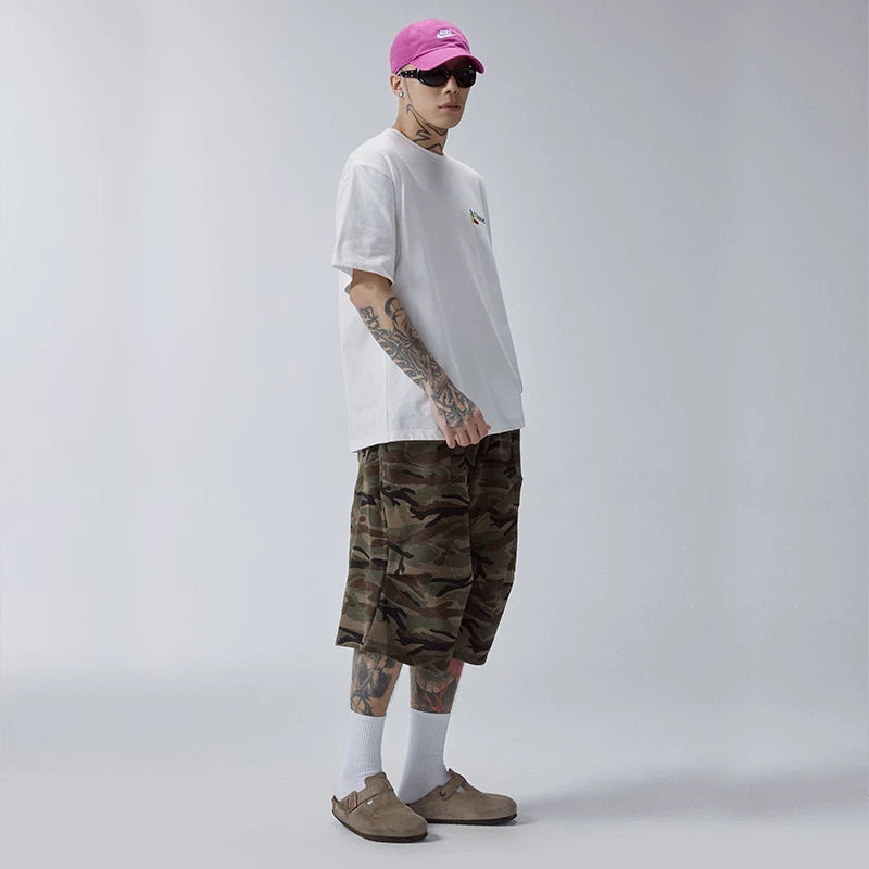 F2CE trendy loose washed vintage camouflage cropped pants with knee folds and curved blades casual pants versatile shorts for men in summer